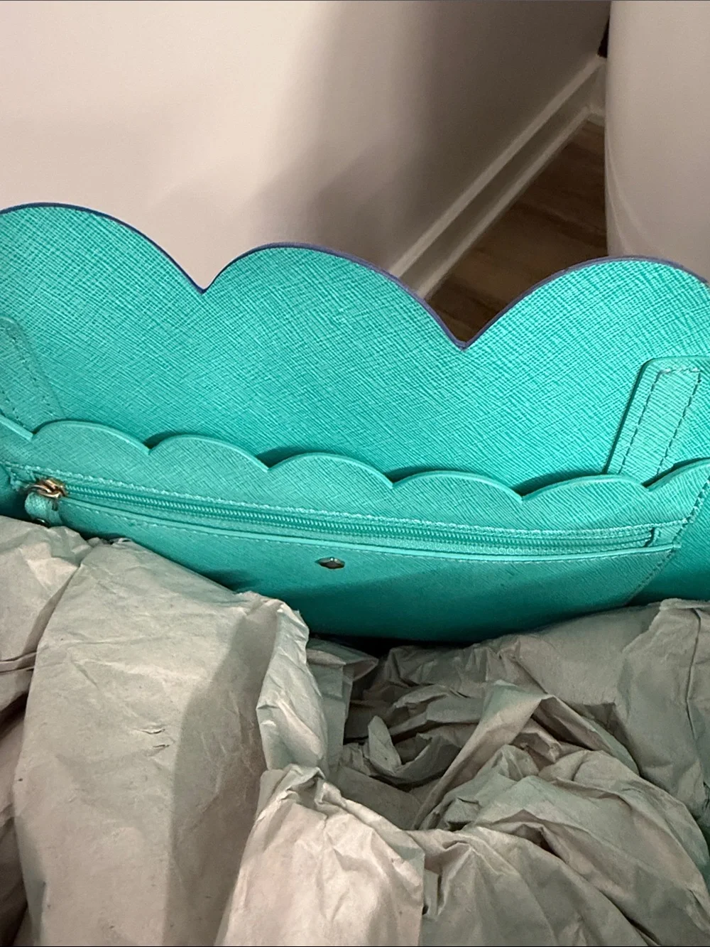 kate spade cobalt blue tote with teal scalloped trim